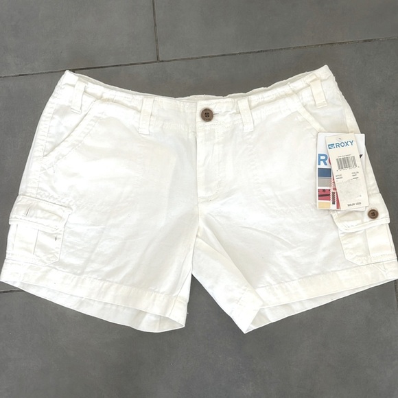 Roxy Pants - Roxy Jeans Women’s Cargo Lightweight White Shorts Size 5 NWT